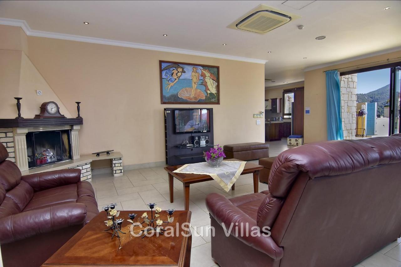 Elite Amazing Villa With Heated Pool By Coral Sun Villas Polis Ngoại thất bức ảnh